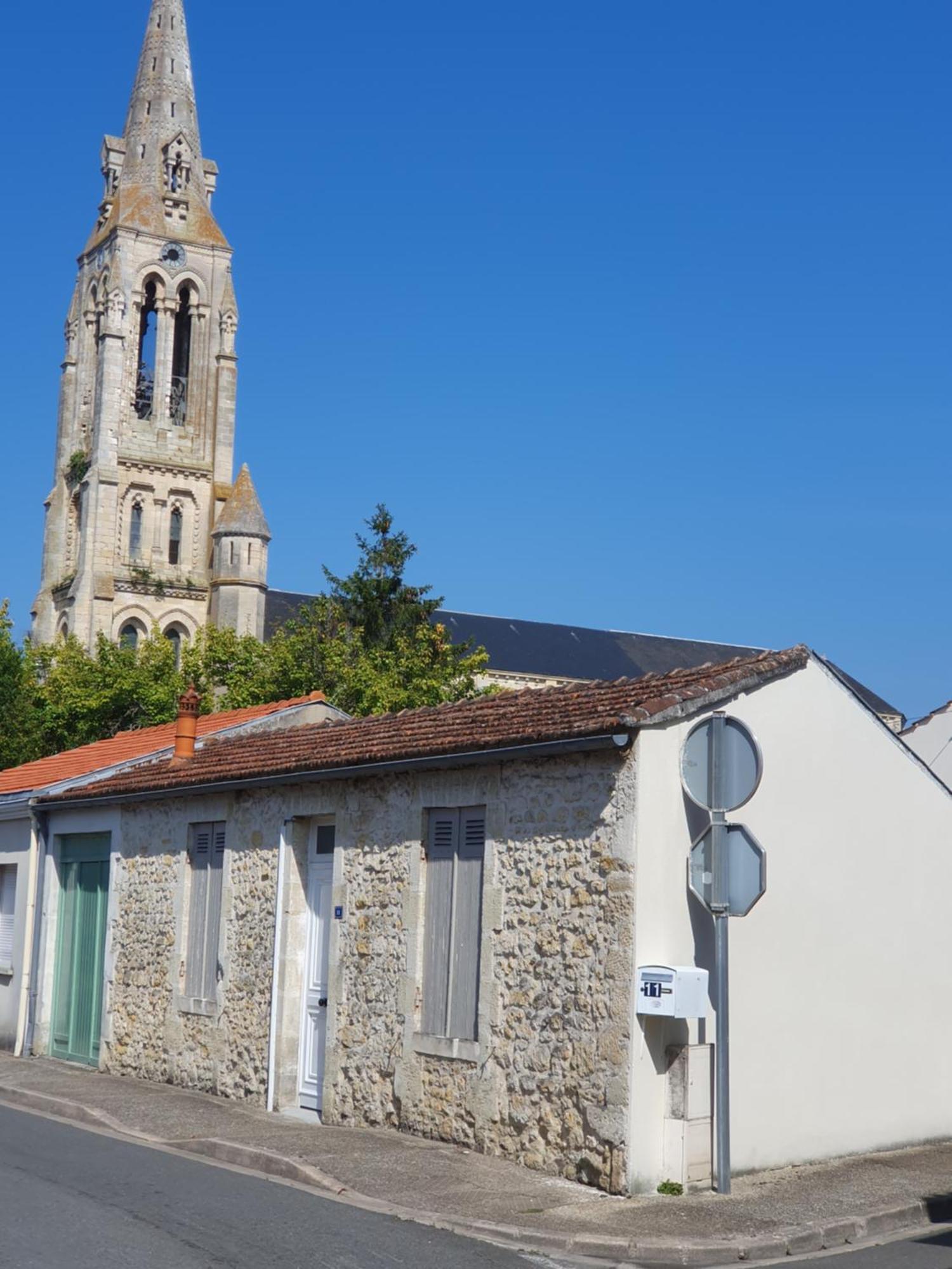 La Maison De Jeanne Lesparre-Médoc Kültér fotó